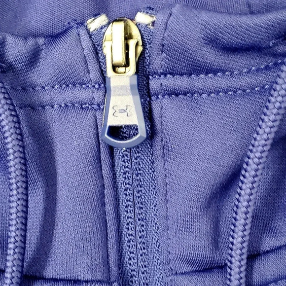 Under Armour Hoodie - Picture 10 of 13